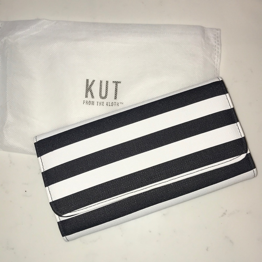 Kut from the Kloth black and white striped wallet